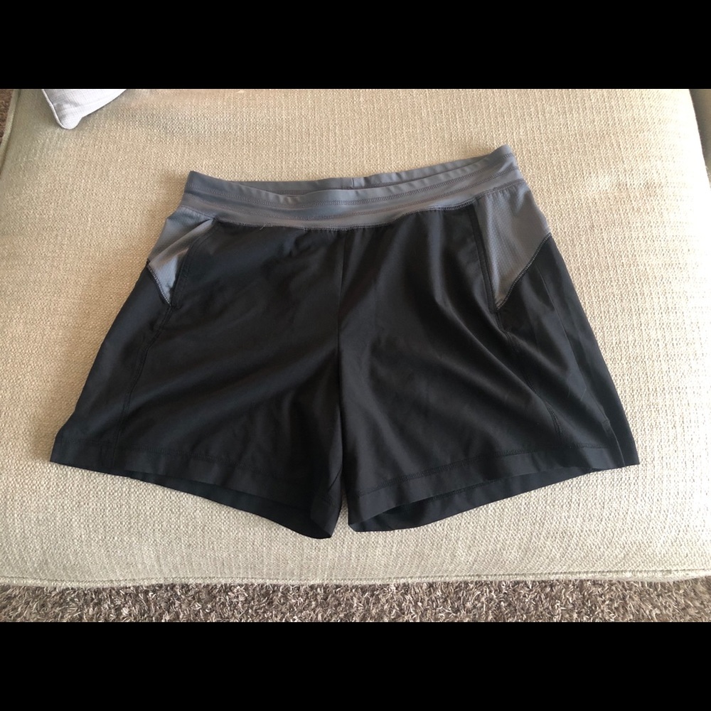 Tek Gear Athletic Shorts size L